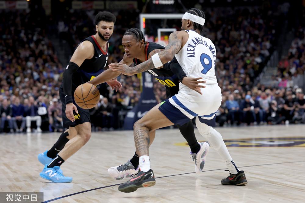 中高居第二 中高居第二